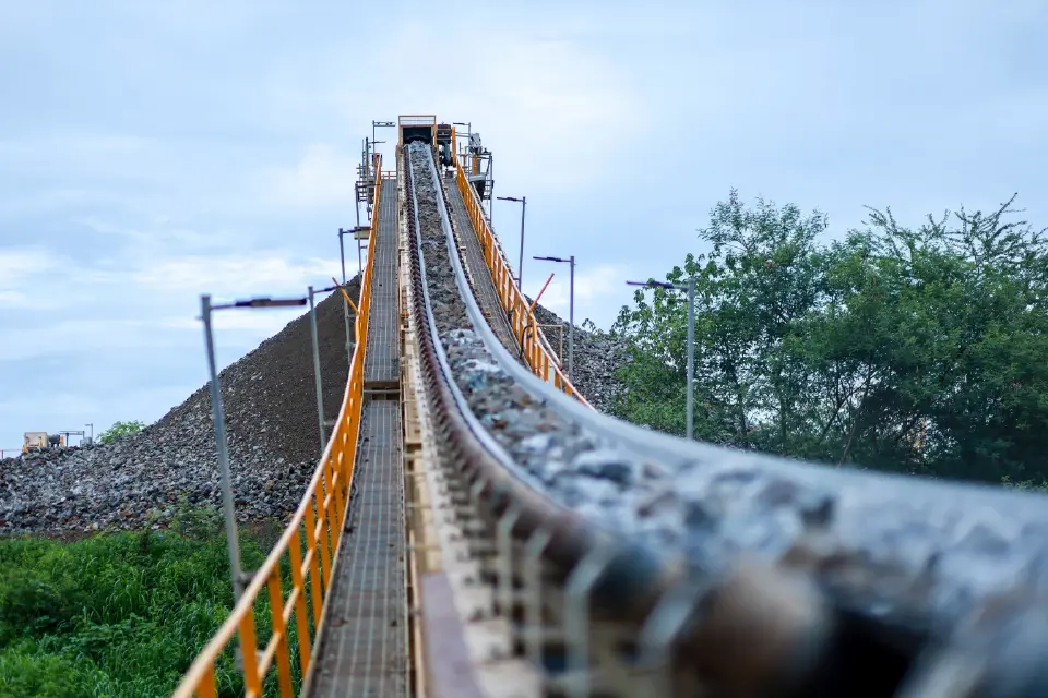 "อัครา" ออกโรงยันทำถูกต้องตามกฎหมาย ชี้จ่ายค่าภาคหลวงกว่า 358 ล้านบาท 