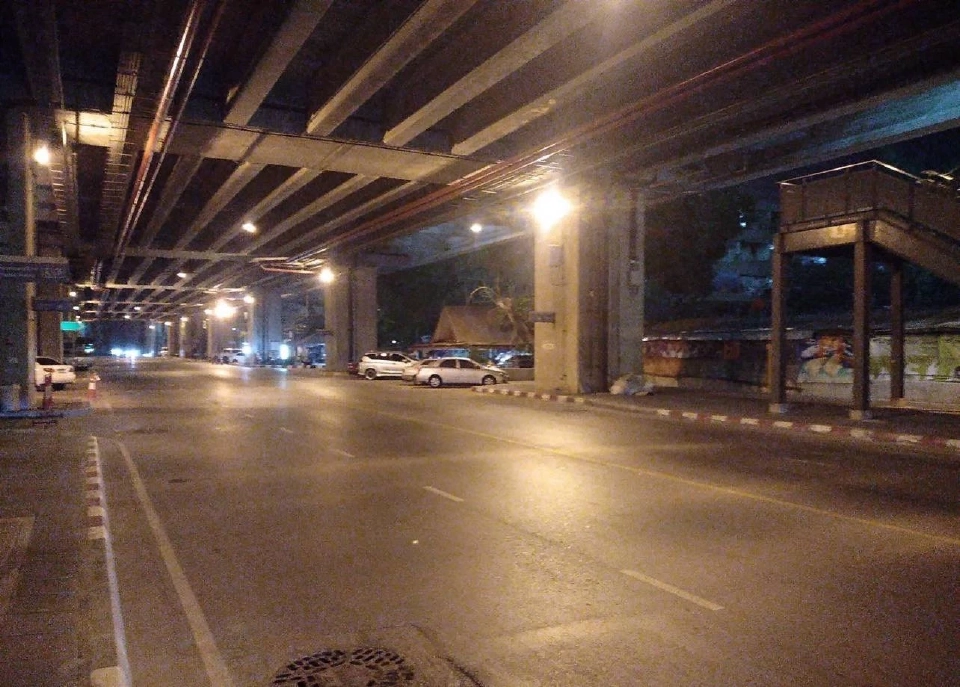 รฟท.เผยไฟ ถ.กำแพงเพชร 6 กลับส่องสว่างเหมือนเดิมแล้ว หลังถูกลักลอบตัดสายไฟ