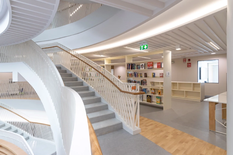 ฮือฮา ร.ร.นานาชาติเวลลิงตันคอลเลจ ให้ทุนการศึกษา 1 ล้านบาท