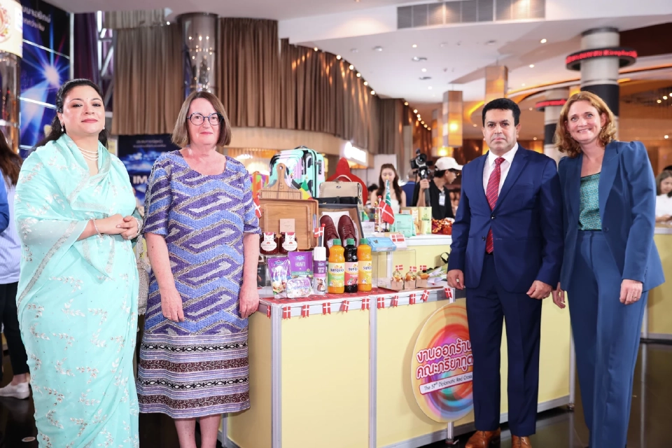 ชอปสนุก สุขใจ ได้กุศล กับมหกรรม “งานออกร้านคณะภริยาทูต ครั้งที่ 57”