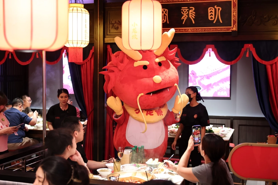 ชวนลิ้มรสสุดยอดความอร่อย “Shoo Loong Kan” หม่าล่าหม้อไฟ จากเสฉวน ประเทศจีน