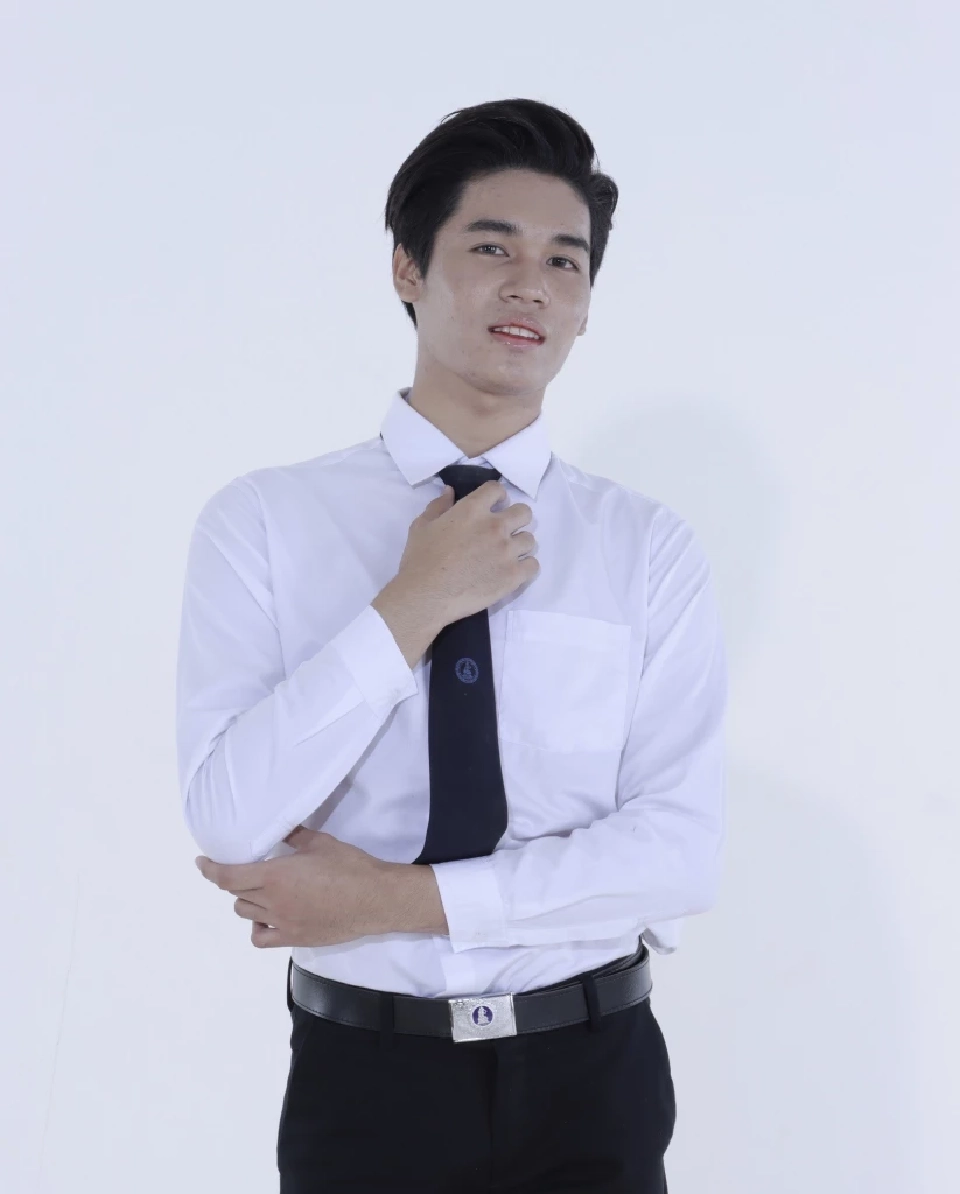 นายนภดล เคนประทุม นักศึกษาชั้นปีที่ 1 สาขาภาษาจีนธุรกิจ วิทยาลัยนานาชาติ DPU 