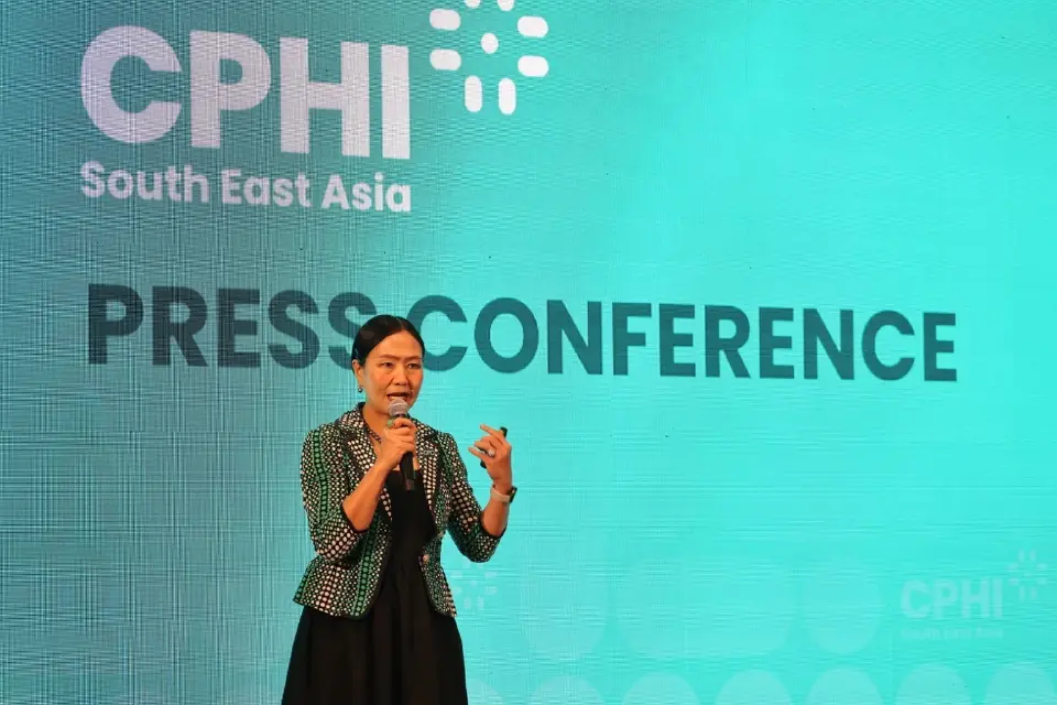 ภญ.ปาริชาติ แคล้วปลอดทุกข์