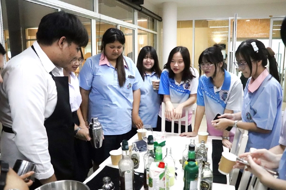 คณะการท่องเที่ยวฯ DPU ปรับหลักสูตรให้ทันสมัย ตอบโจทย์ตลาดแรงงานปัจจุบัน