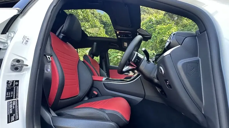 รีวิว Mercedes Benz GLC Coupe โฉมใหม่ เอสยูวีปลั๊ก-อินไฮบริด สมรรถนะเนียน หนึบ