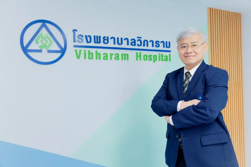 พลโทนายแพทย์สกล เอี่ยมตระกูล 