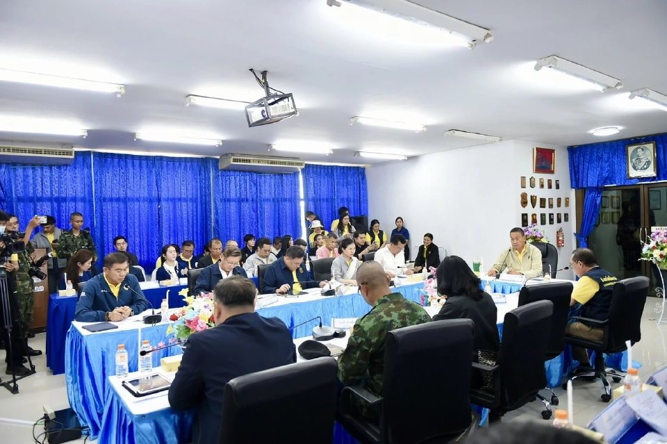 นายกฯ เป็นประธานการประชุมหารือ แผนพัฒนาจังหวัดเชียงราย