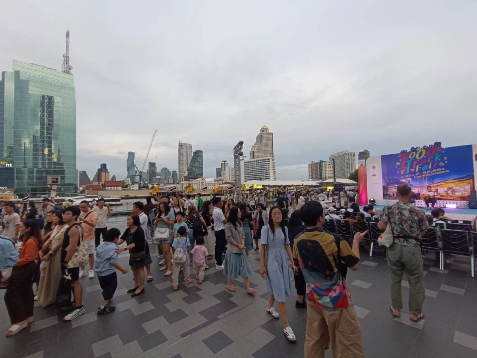 "Food Truck Fair" 5 วัน ดันยอด 4.85 ล้าน นักท่องเที่ยวไทย-ต่างชาติ แห่อุดหนุน