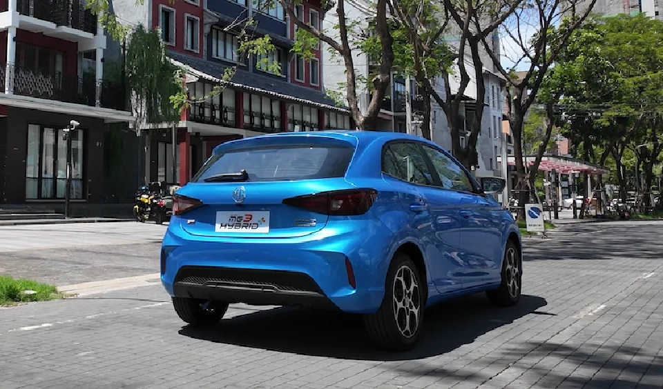 All new MG3 Hybrid ราคา 6-7 แสนบาท