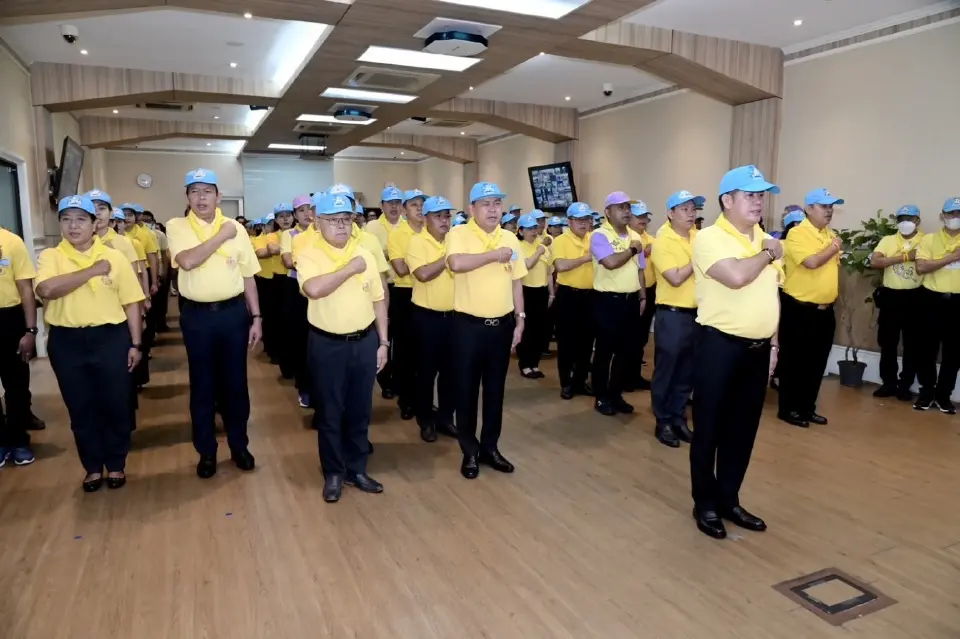 กรมหม่อนไหม คิกออฟ "72 หมู่บ้านรวมใจปลูกหม่อนไหมน้อมถวาย 72 พรรษา"
