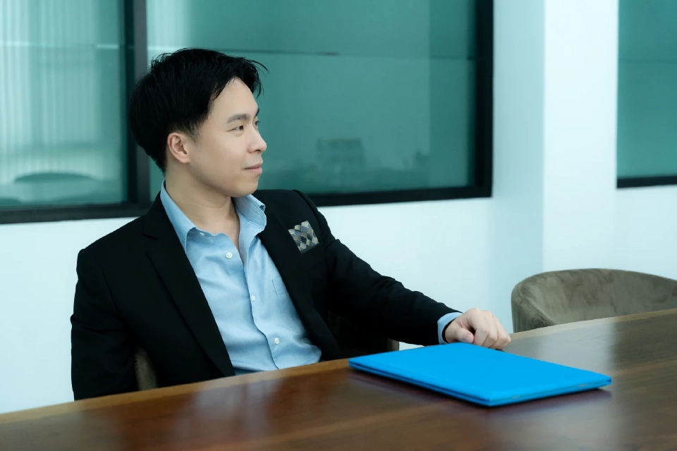 ติ่งฟง ผนึกกำลัง SolarDen ลดค่าไฟ 65 ล้าน ด้วยโซลาร์รูฟท็อป ขนาด 999 kWp