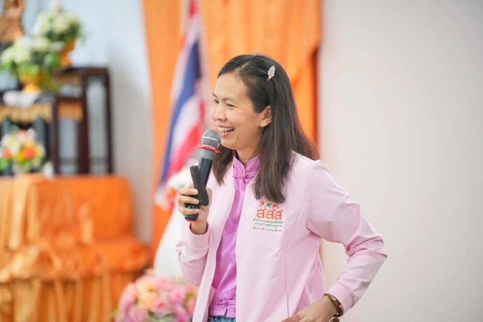 นางก่องกาญจน์ ทักษ์หิรัญฤทธิ์ สำนักสนับสนุนการควบคุมปัจจัยเสี่ยงทางสังคม (สำนัก10) สสส. 