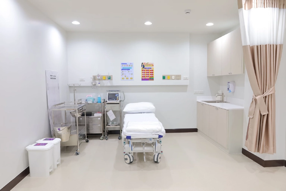 “BCH” ทุ่ม 300 ล้าน เปิดศูนย์มะเร็งครบวงจรแห่งแรกในนนทบุรี