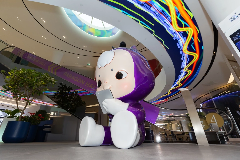 สยามพารากอน เปิดโลกศิลป์ ‘New World of Luxury’ กับ 9 งานศิลป์ระดับโลก