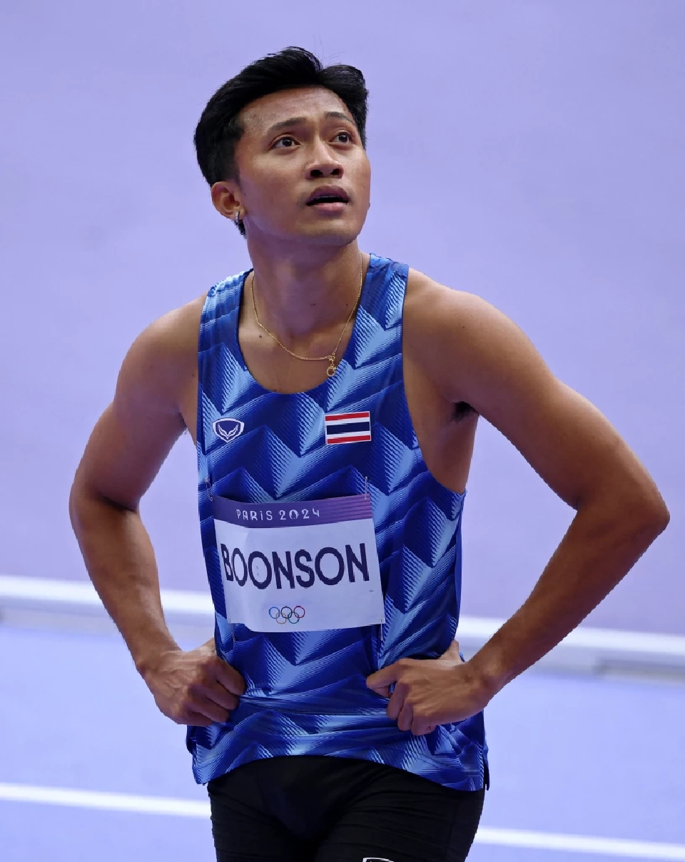 เทพบิว-ภูริพล บุญสอน