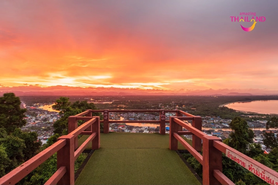 Health & Wellness Trip “ททท. ท้าให้ออกเที่ยว” กินแก้มตุ่ยตะลุยเที่ยว