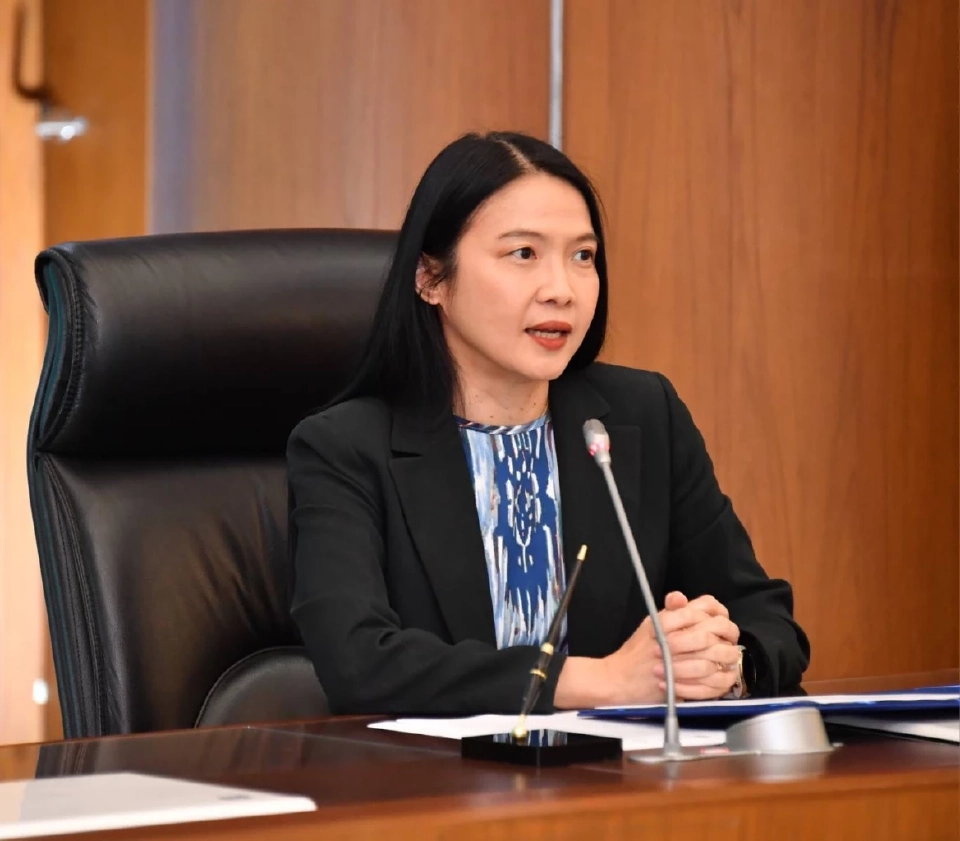 นางสาวกุลยา ตันติเตมิท อธิบดีกรมสรรพากร 