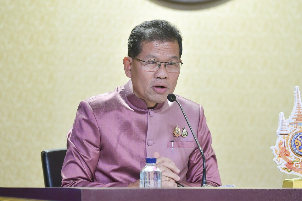 นายคารม พลพรกลาง รองโฆษกประจำสำนักนายกรัฐมนตรี