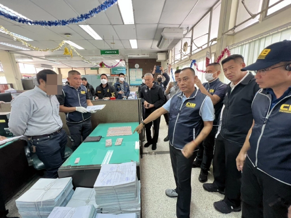  ชัชชาติ จับมือ บิ๊กเต่า