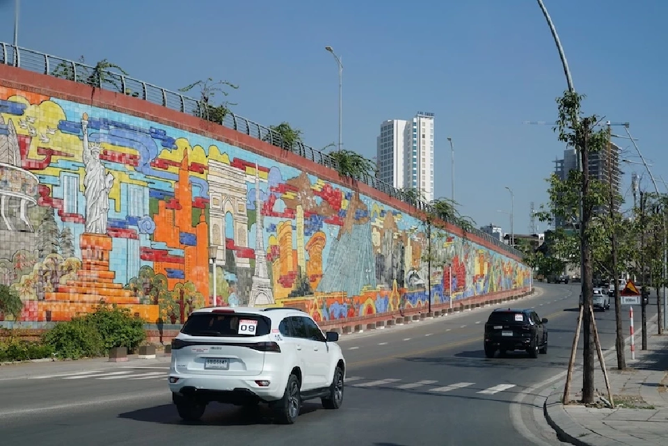 รีวิว อีซูซุ ดีแมคซ์ 2.2 Ddi MAXFORCE เครื่องยนต์ใหม่ ตะลุยไกลถึงเวียดนาม