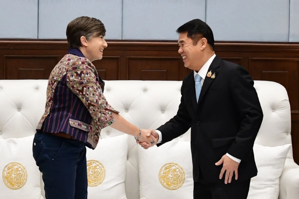 “สุริยะ” ถกทูตออสเตรเลีย ดัน “แลนด์บริดจ์” หนุนโอกาสการค้าการลงทุน