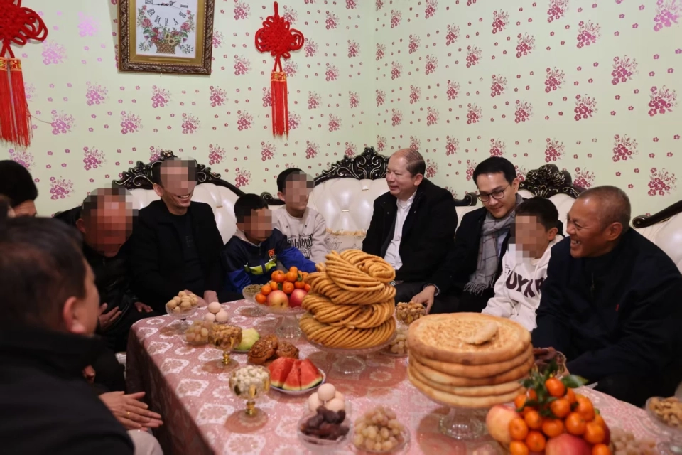 จีนเผยภาพชุดที่ 2 ผู้อพยพถูกส่งตัวจากไทย กลับบ้านในรอบกว่า 10 ปี