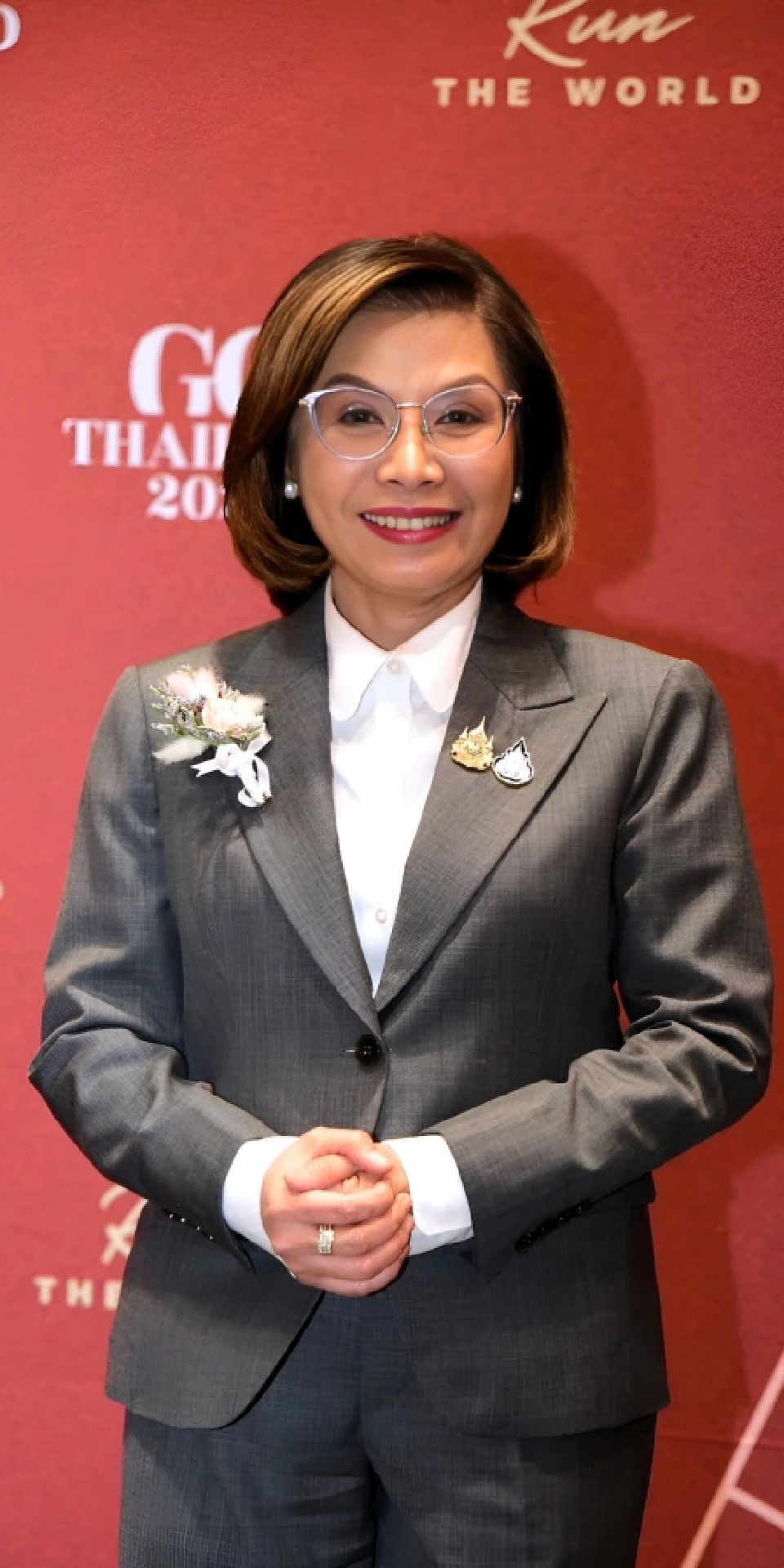 นางมนพร เจริญศรี รัฐมนตรีช่วยว่าการกระทรวงคมนาคม