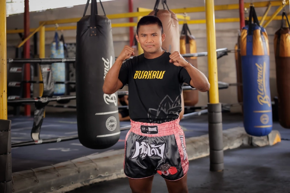 CPF ร่วมมือ บัวขาว เปิดตัว "กางเกงมวยหมูเด้ง" ปลุก Soft Power ไทย