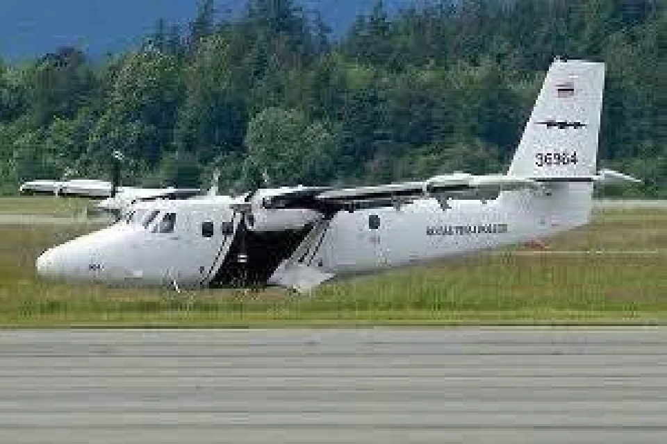 เตรื่องบินตำรวจ