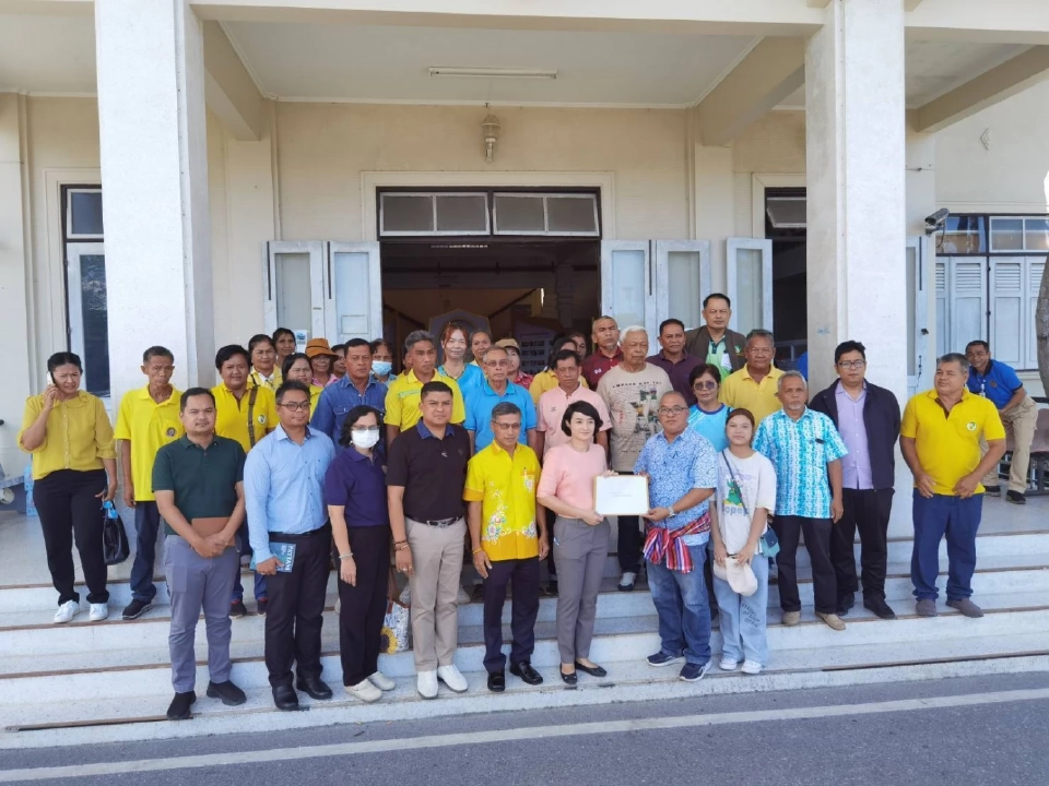 “เครือข่าย กยท.” มาตามนัด ยื่น 9 ข้อ แก้ปัญหายางเร่งด่วน