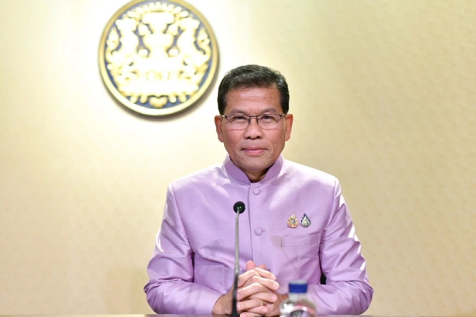 นายคารม พลพรกลาง