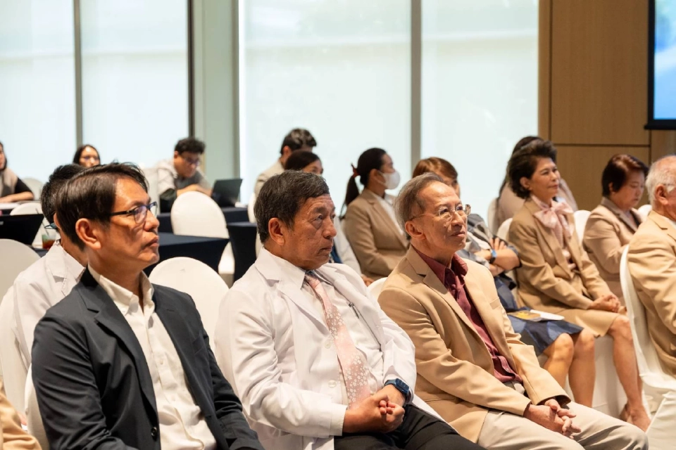 เมดพาร์คเปิดโครงการ “อาสาดูแลหัวใจหมอ 2025” ครั้งที่ 2