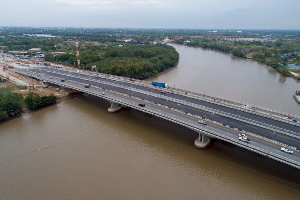 วิ่งฉิว ก.ค.นี้  คืบหน้า  \"สะพานข้ามแม่น้ำบางปะกง\" รับอีอีซี