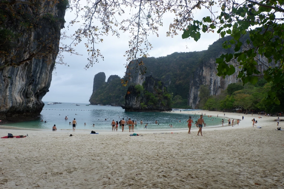 ตรวจคุณภาพน้ำแหล่งท่องเที่ยวสำคัญของไทย