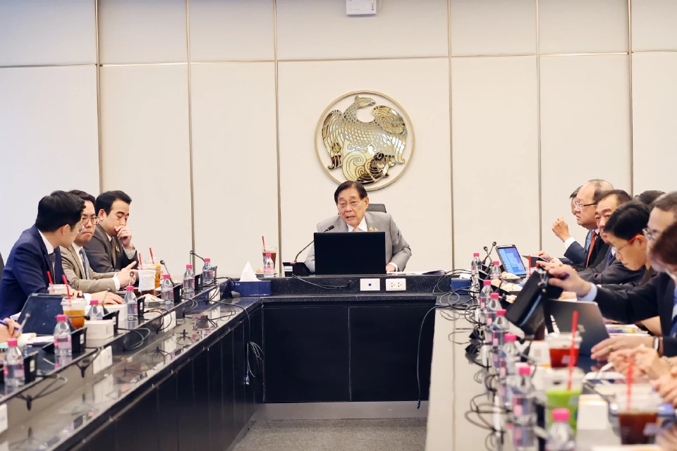 ทรัมป์ ขึ้นภาษีกระทบจีดีพีไทย 1% “คลัง” พร้อมปรับสมดุลการค้า