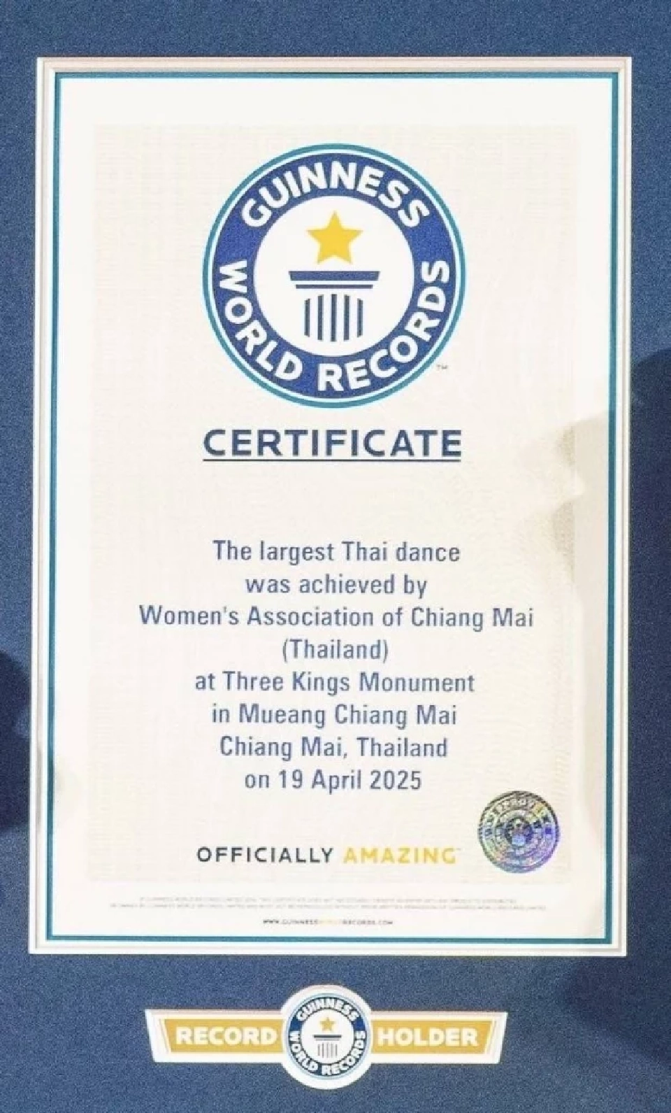 “เชียงใหม่” ทุบสถิติโลก “ฟ้อนเล็บล้านนา“ สมโภชเชียงใหม่ 729 ปี