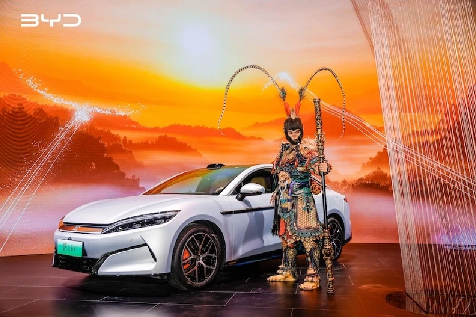 เซี่ยงไฮ้ ออโต้โชว์ 2025 จีนแสดงศักยภาพผู้นำ EV - BYD อวดนวัตกรรมขับเคลื่อนโลก