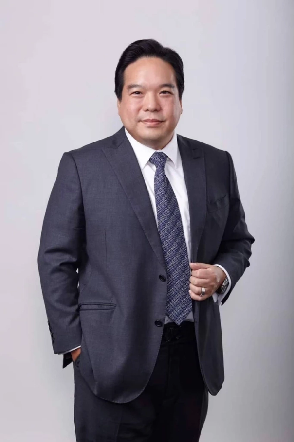 “สุริยะ” สั่ง AOT เตรียมพร้อม 4 สนามบินรับการเดินทางสงกรานต์ 2568