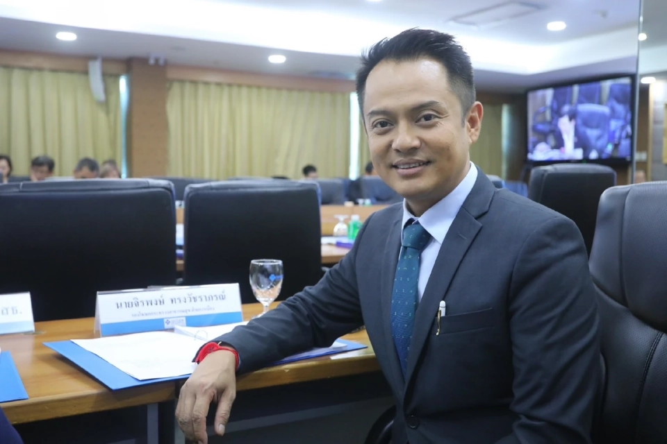 นายจิรพงษ์ ทรงวัชราภรณ์ รองโฆษกกระทรวงสาธารณสุข