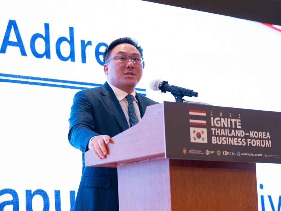 นายจุลพันธ์ อมรวิวัฒน์ รัฐมนตรีช่วยว่าการกระทรวงการคลัง 