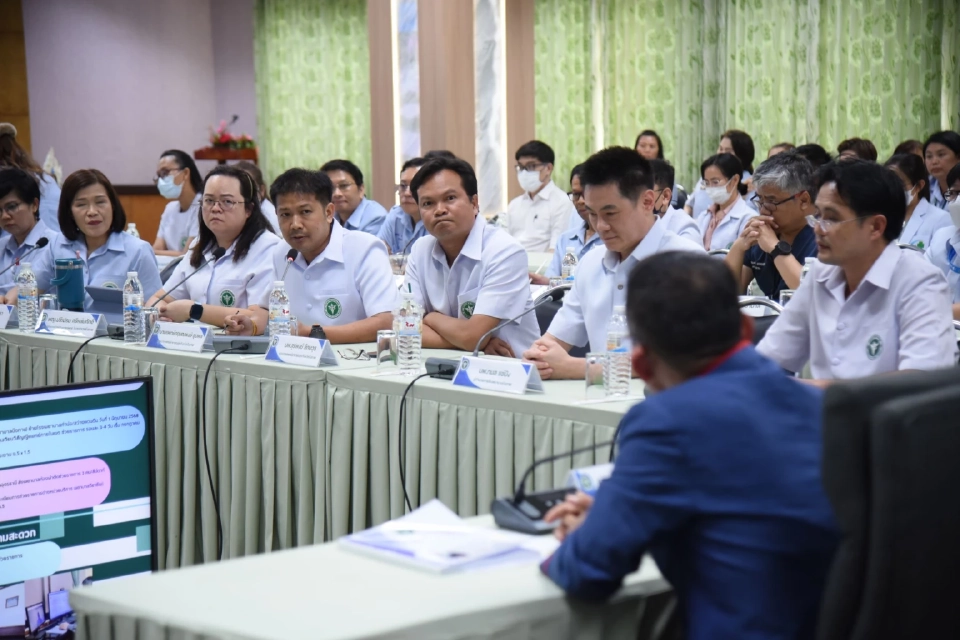 สมศักดิ์ แก้วิกฤตหมอบึงกาฬ เปิดสิทธิ์พิเศษ เพิ่มโควต้า ลดใช้ทุน