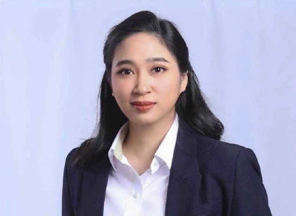 ผศ.ดร.เจนจิรา รัตนเพียร โฆษกพรรคประชาธิปัตย์