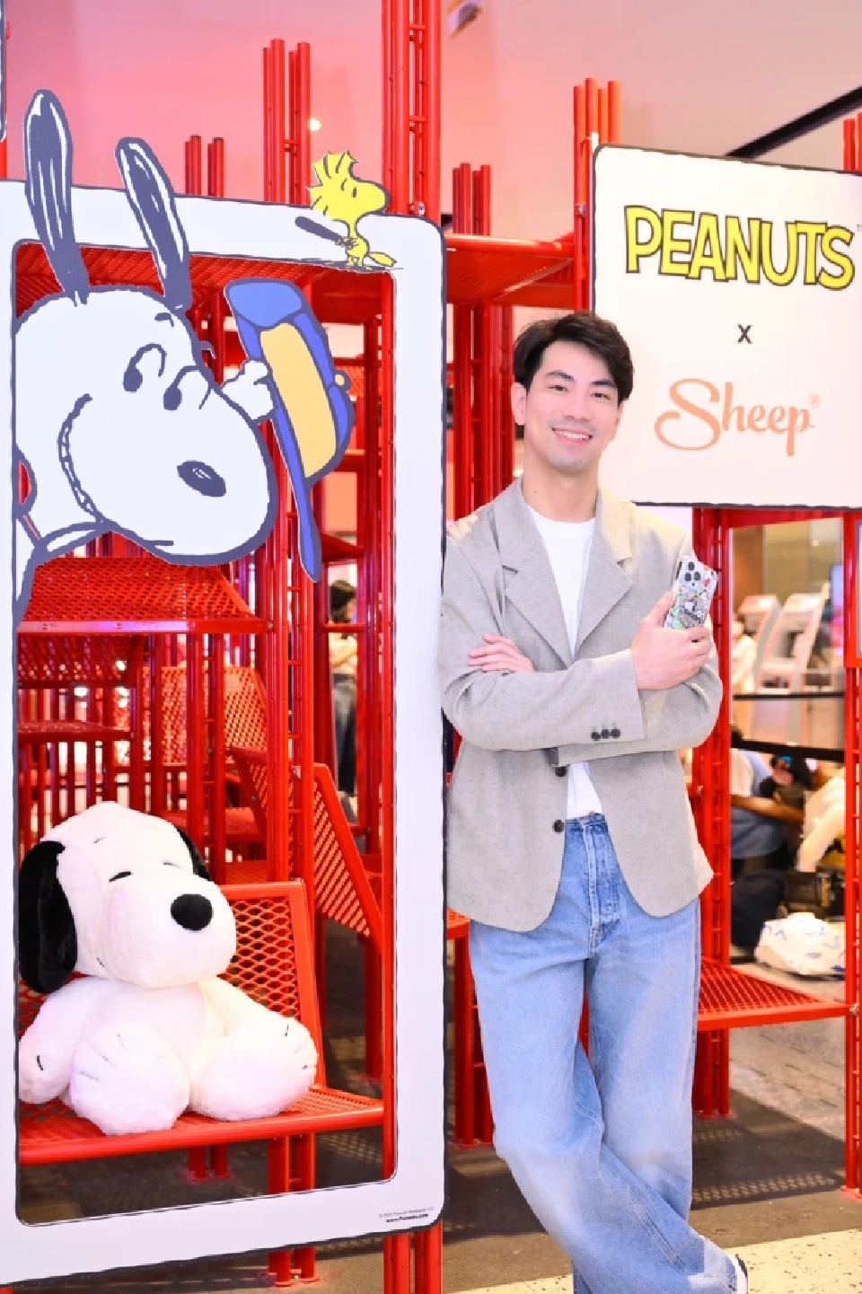 นายอภินันท์ ตรีรัตน์พิจารณ์ 