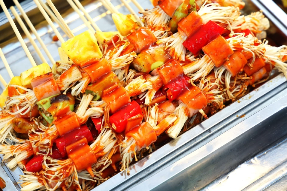 เปิดแล้ว! "เซฟวัน โก ศรีสมาน" ตลาดนัดติดห้าง 10 ไร่ พลิกโฉมค้าปลีก