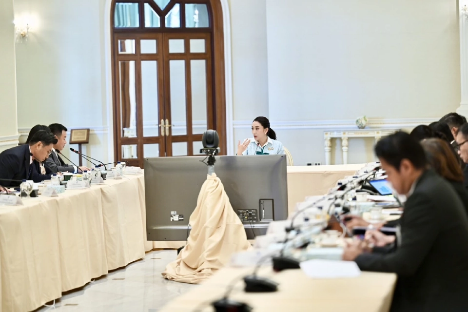 นายกฯ ไม่ปลื้มท่องเที่ยววูบ ตั้งเป้ารายได้ต่างชาติปีนี้แตะ 2 ล้านล้าน