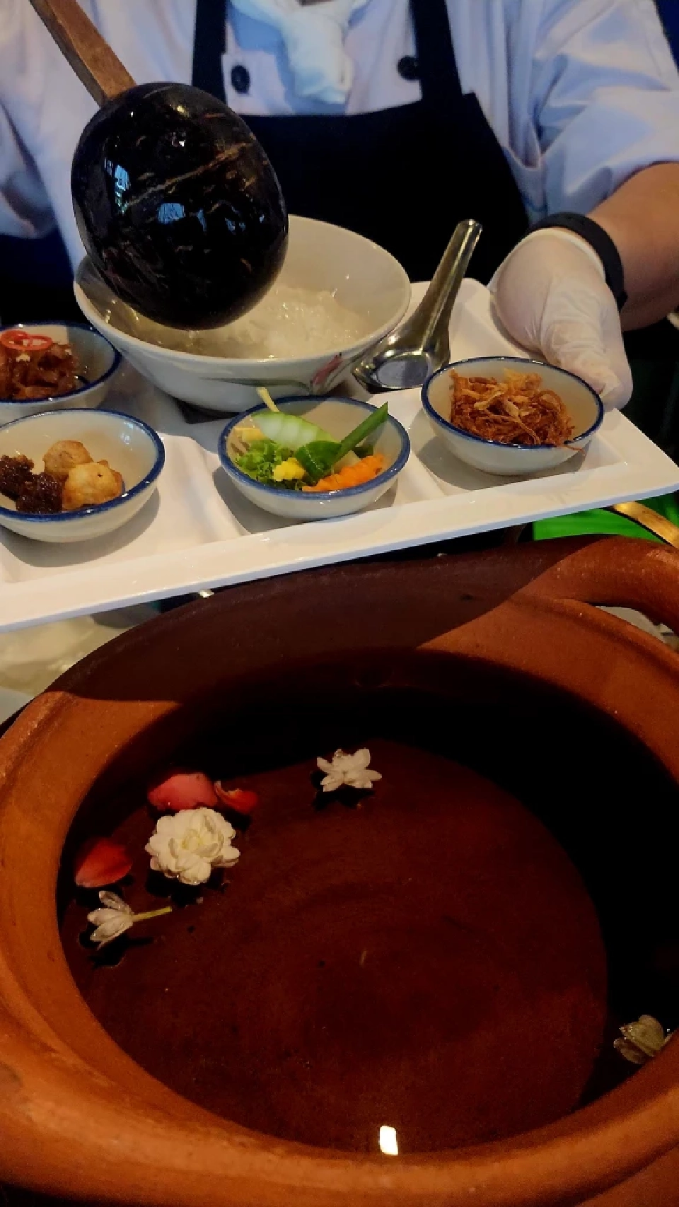 เริ่มแล้ว! บุฟเฟ่ต์ทุเรียนใบหยก 2568 ฉ่ำๆ ทุเรียน ปะทะซีฟู้ด อิ่มจุกๆราคาสุดคุ้ม