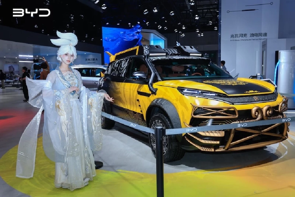 เซี่ยงไฮ้ ออโต้โชว์ 2025 จีนแสดงศักยภาพผู้นำ EV - BYD อวดนวัตกรรมขับเคลื่อนโลก