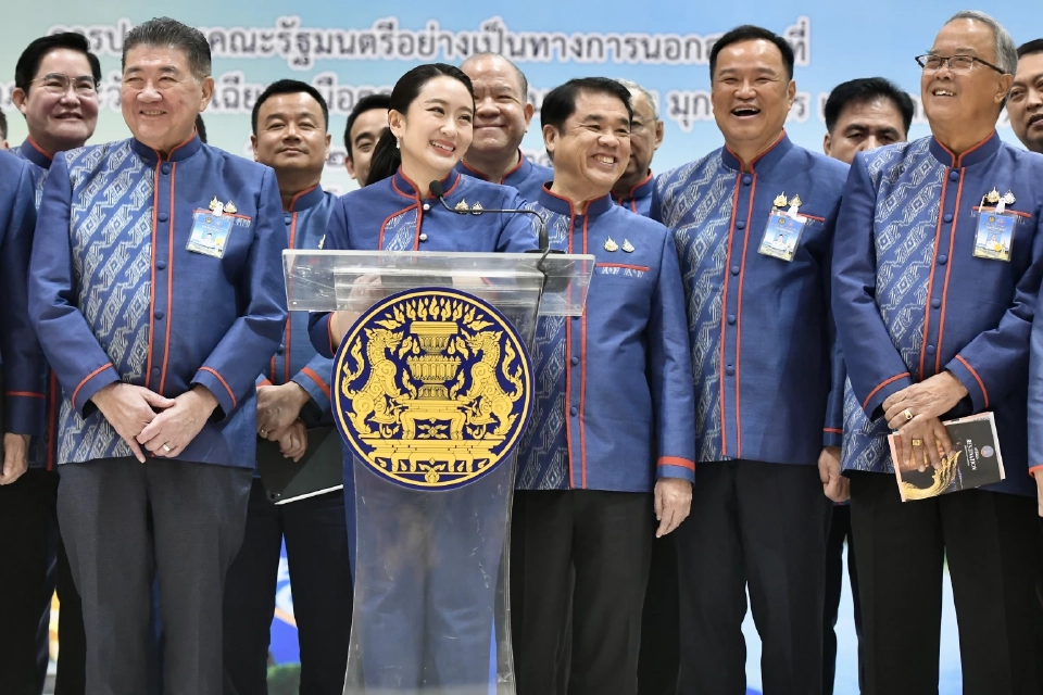 นายกฯ ย้ำประโยชน์ “บันเทิงครบวงจร” ขอพรรคร่วมสื่อสารต่อก่อนเปิดสภาฯ