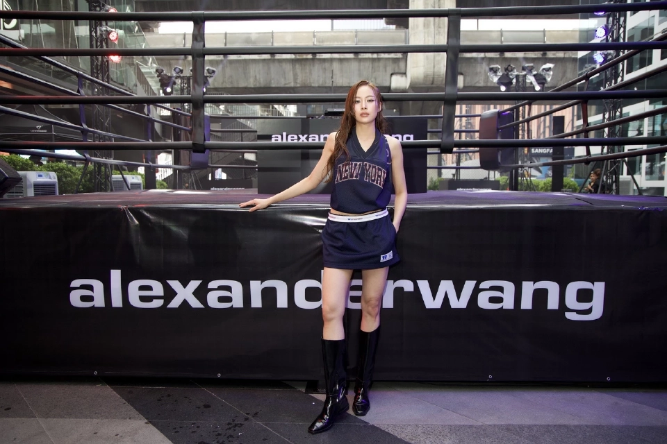 Alexander Wang ฉลองครบรอบ 20 ปี จัดสงกรานต์อย่างมีสไตล์