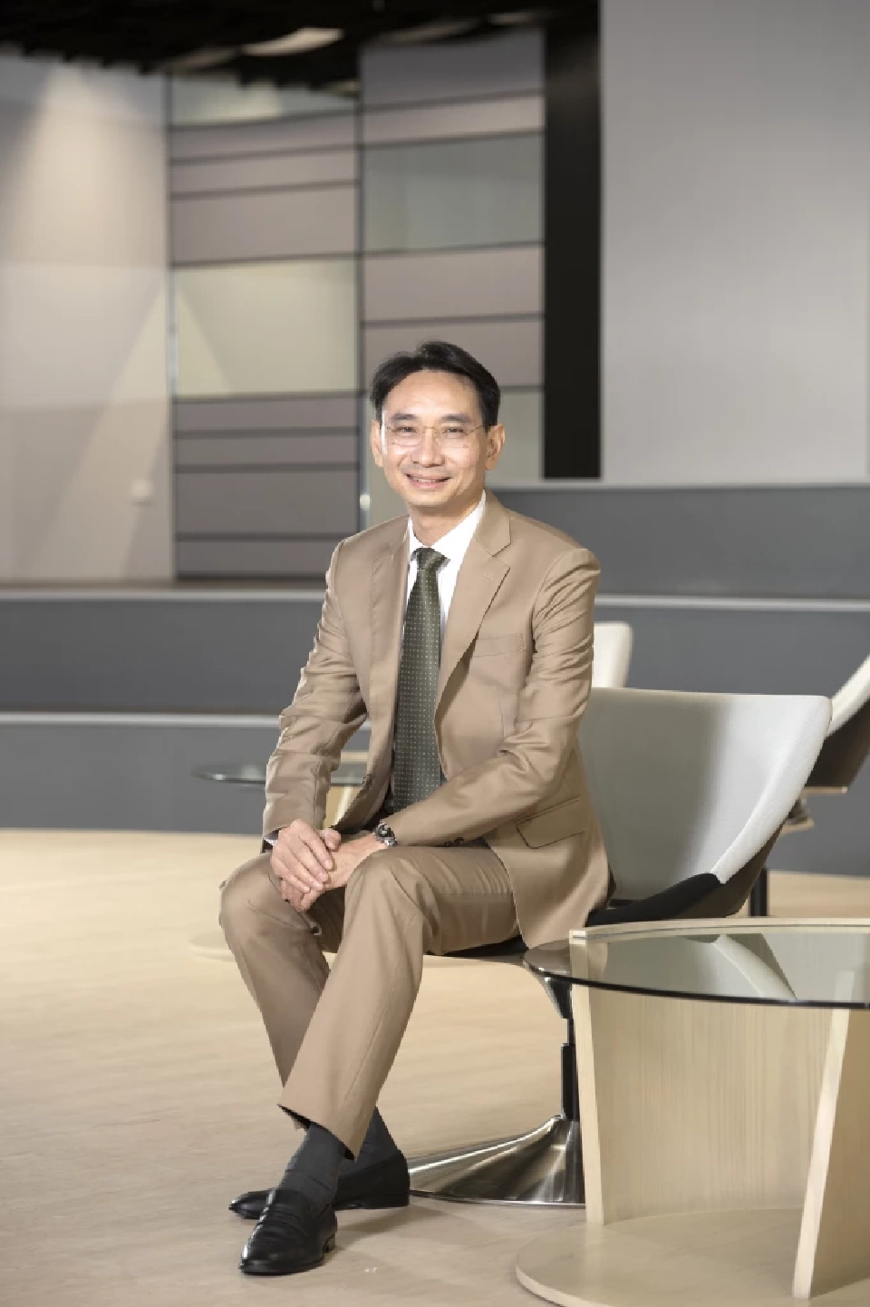 นายปิ่นสาย สุรัสวดี อธิบดี กรมสรรพากร